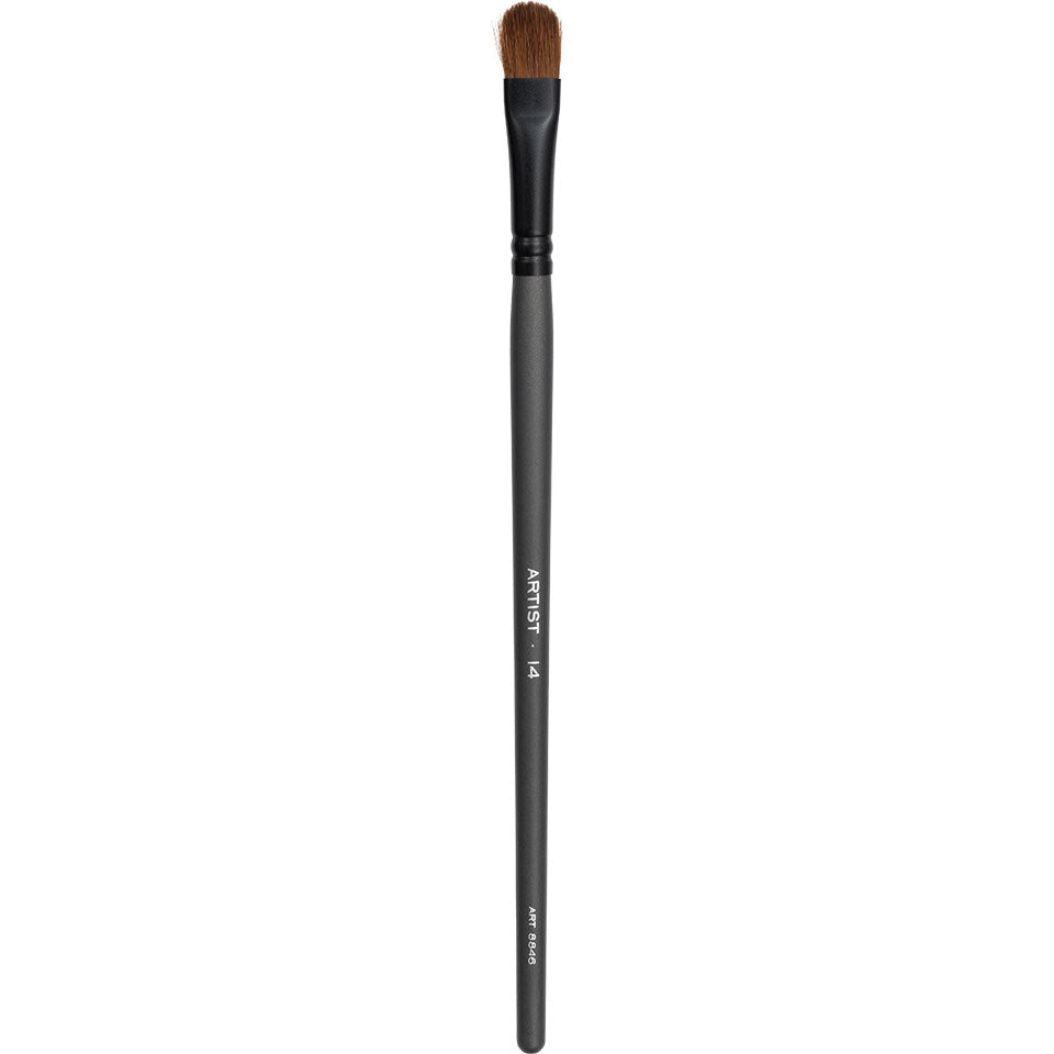 Kryolan Artist Filbert Brush — No. 14
