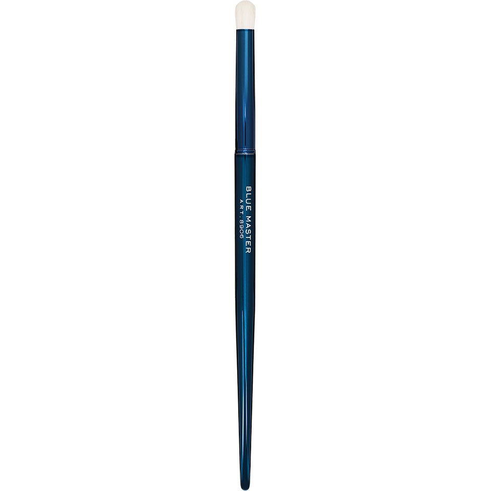 Kryolan Blue Master Eyeshadow Contour Brush — Small